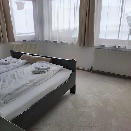 Aquamarin 3* باد ميترندورف