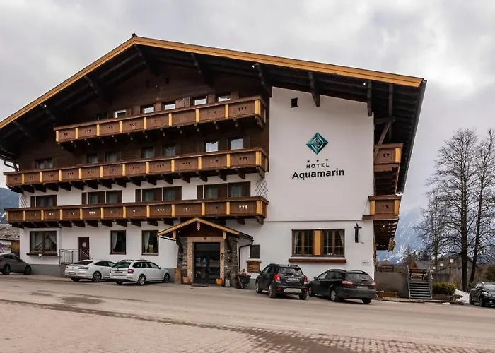 海蓝玉酒店 3* 巴德米滕多夫