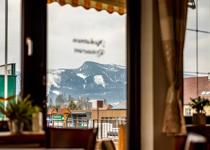 海蓝玉酒店 巴德米滕多夫